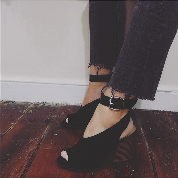 Shoes - Last 1✨Kenzie Black Vegan Suede Ankle Strap Bootie